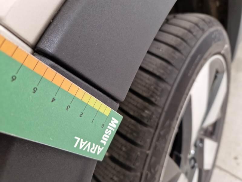 Volvo XC40 SUV T4 RECHARGE PLUG-IN AUTO PLUS BRIGHT - foto 41
