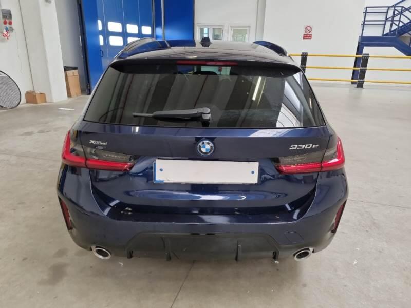 BMW Serie 3 Touring STATION WAGON 330E XDRIVE MSPORT TOURING AUTO - foto 52