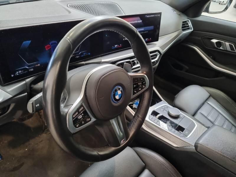 BMW Serie 3 Touring STATION WAGON 330E XDRIVE MSPORT TOURING AUTO - foto 96