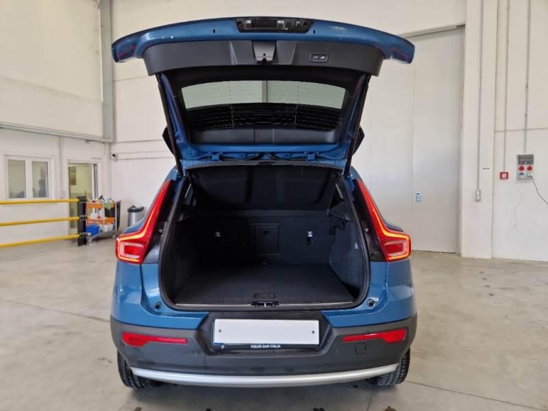 Volvo XC40 SUV T5 RECHARGE PLUG-IN AUTO PLUS BRIGHT - foto 4