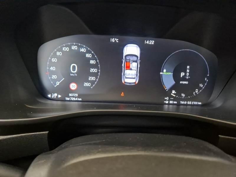 Volvo XC40 SUV T5 RECHARGE PLUG-IN AUTO CORE - foto 4