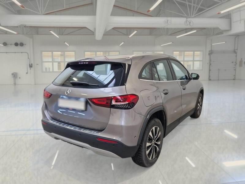 Mercedes GLA CROSSOVER 250 AUTOMATIC EQ-POWER BUS EXTRA - foto 2