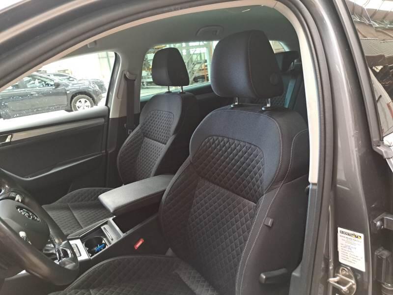 Skoda Superb STATION WAGON 1.4 TSI PLUG-IN HYBRYD EXECUTIVE DSG - foto 11