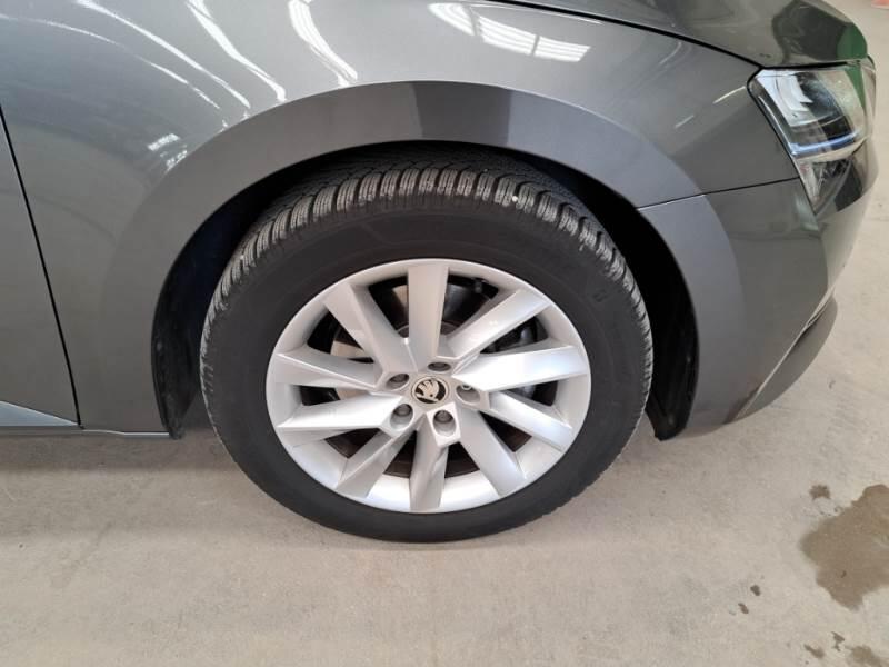 Skoda Superb STATION WAGON 1.4 TSI PLUG-IN HYBRYD EXECUTIVE DSG - foto 17