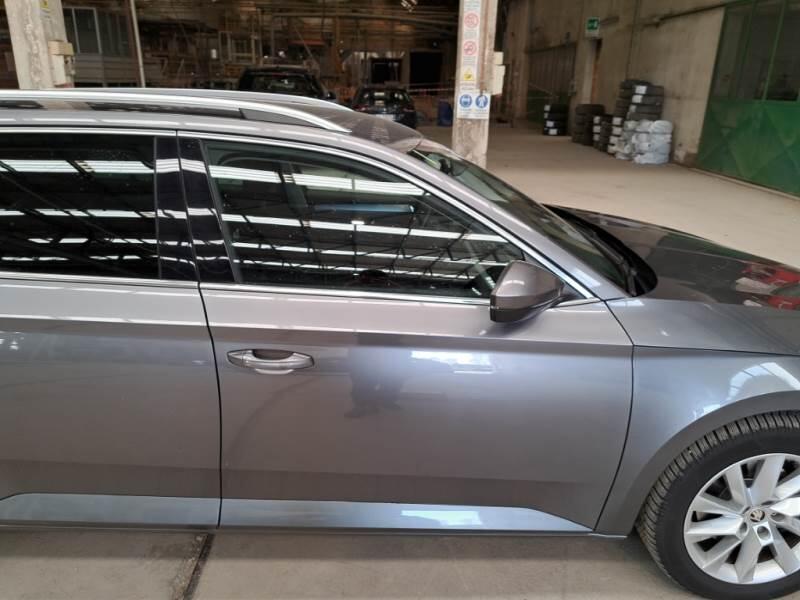 Skoda Superb STATION WAGON 1.4 TSI PLUG-IN HYBRYD EXECUTIVE DSG - foto 38