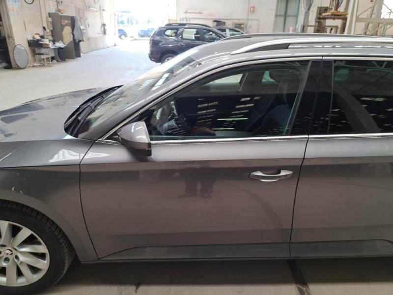 Skoda Superb STATION WAGON 1.4 TSI PLUG-IN HYBRYD EXECUTIVE DSG - foto 69