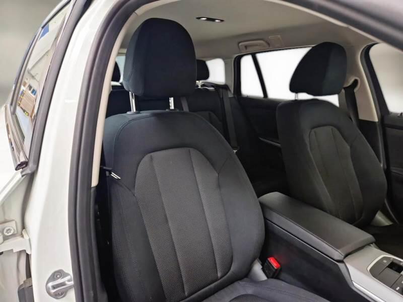 BMW Serie 3 Touring STATION WAGON 320E TOURING AUTO - foto 13