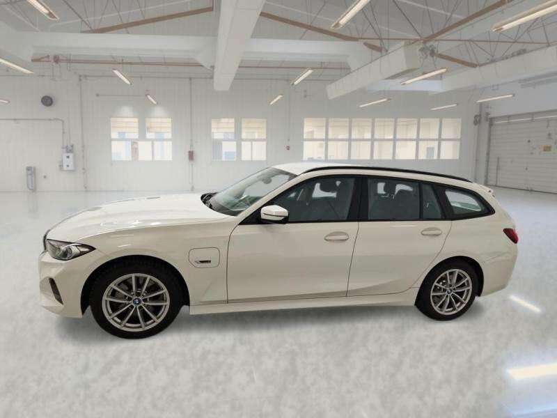 BMW Serie 3 Touring STATION WAGON 320E TOURING AUTO - foto 8