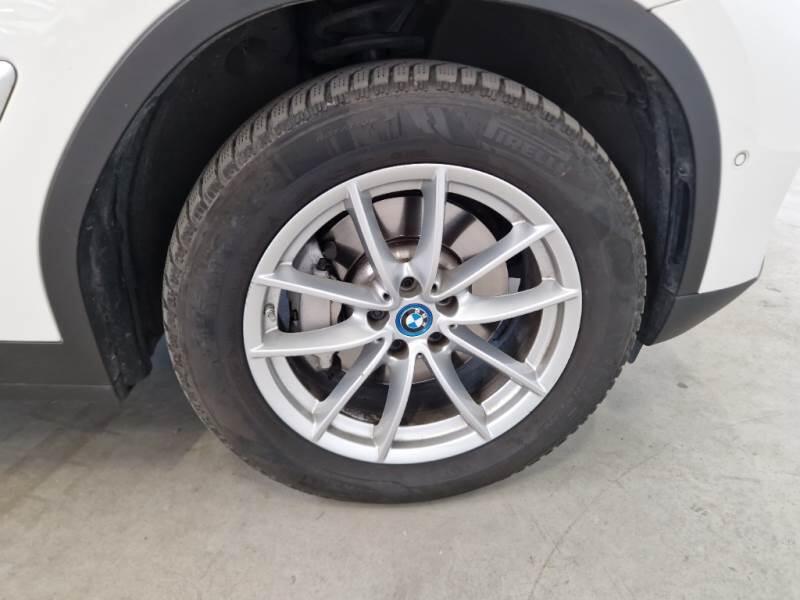 BMW X3 SUV XDRIVE 30E - foto 17