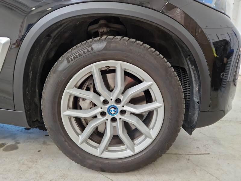 BMW X5 SUV XDRIVE 50E AUTOM. - foto 17