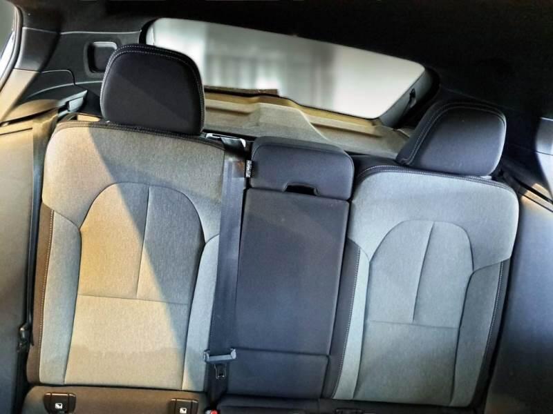 Volvo XC40 T4 RECHARGE PLUG-IN AUTO CORE - foto 15