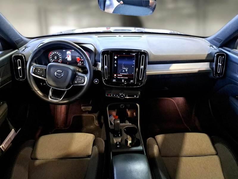 Volvo XC40 T4 RECHARGE PLUG-IN AUTO CORE - foto 3