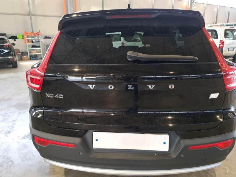 Volvo XC40 T4 RECHARGE PLUG-IN AUTO CORE - foto 27