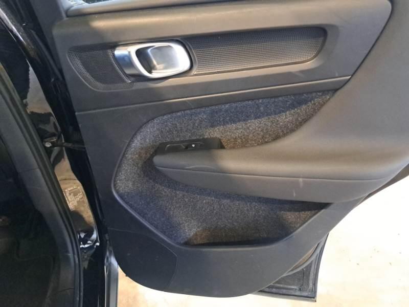 Volvo XC40 T4 RECHARGE PLUG-IN AUTO CORE - foto 49