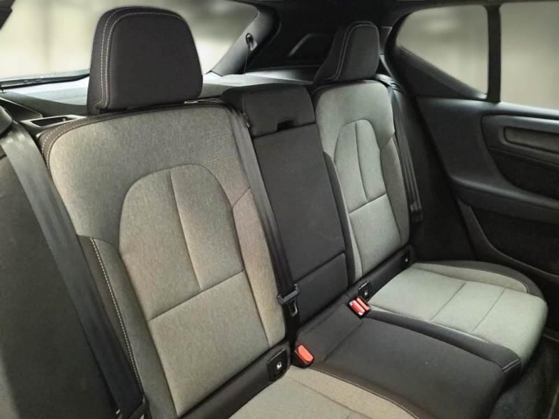 Volvo XC40 T4 RECHARGE PLUG-IN AUTO CORE - foto 15