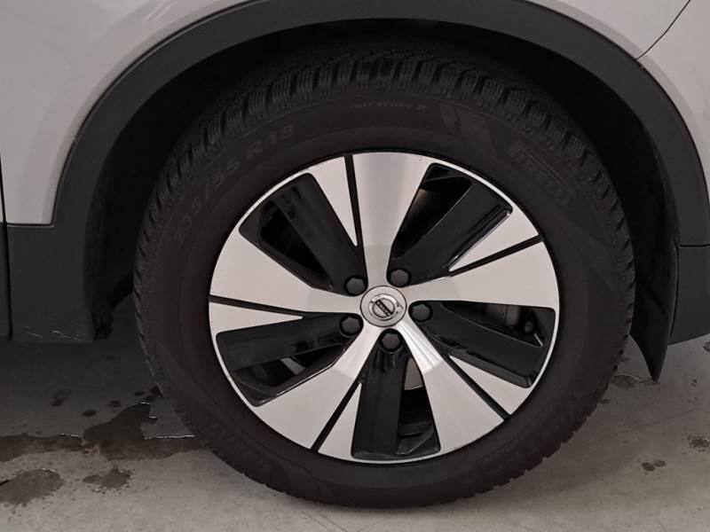Volvo XC40 T4 RECHARGE PLUG-IN AUTO CORE - foto 17