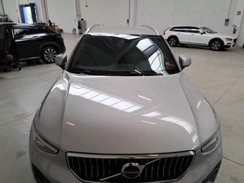 Volvo XC40 T4 RECHARGE PLUG-IN AUTO CORE - foto 28