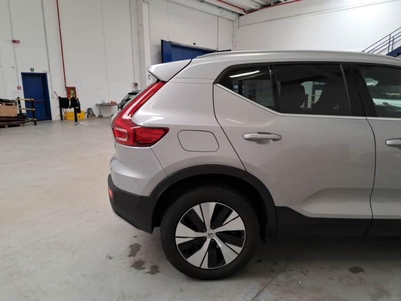 Volvo XC40 T4 RECHARGE PLUG-IN AUTO CORE - foto 48