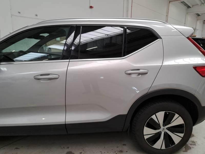 Volvo XC40 T4 RECHARGE PLUG-IN AUTO CORE - foto 57