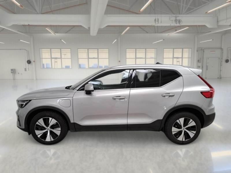 Volvo XC40 T4 RECHARGE PLUG-IN AUTO CORE - foto 8
