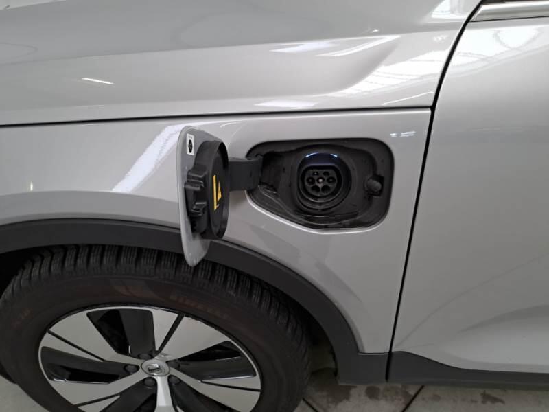 Volvo XC40 T4 RECHARGE PLUG-IN AUTO CORE - foto 82