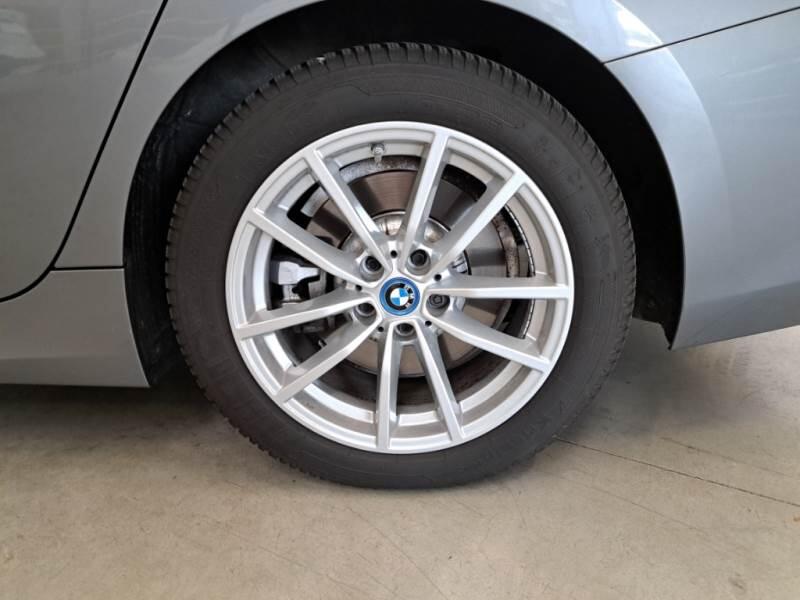 BMW Serie 3 Touring SERIE 3 2022 5P STATION WAGON 320E TOURING AUTO - foto 18