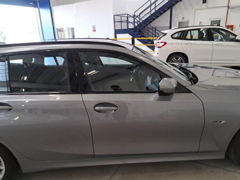 BMW Serie 3 Touring SERIE 3 2022 5P STATION WAGON 320E TOURING AUTO - foto 47