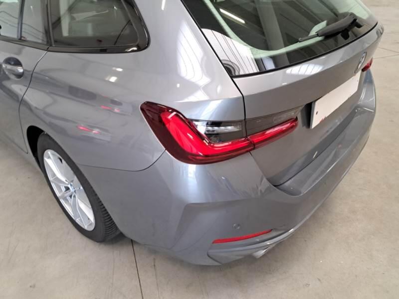 BMW Serie 3 Touring SERIE 3 2022 5P STATION WAGON 320E TOURING AUTO - foto 58
