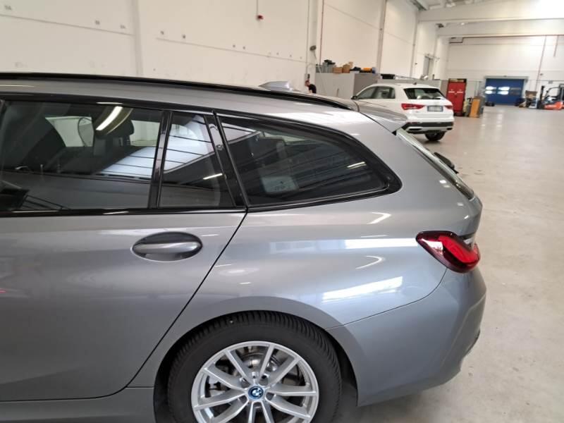 BMW Serie 3 Touring SERIE 3 2022 5P STATION WAGON 320E TOURING AUTO - foto 59