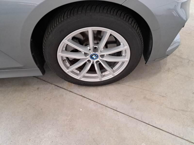 BMW Serie 3 Touring SERIE 3 2022 5P STATION WAGON 320E TOURING AUTO - foto 70