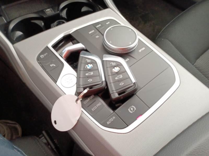 BMW Serie 3 Touring 318D 48V TOURING AUTO - foto 53