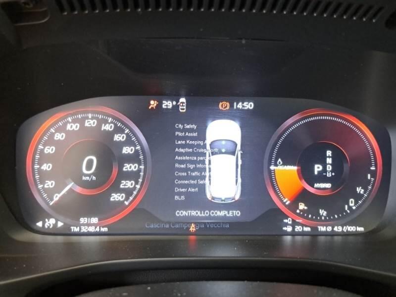 Volvo XC40 SUV T5 RECHARGE PLUG-IN AUTO CORE - foto 4