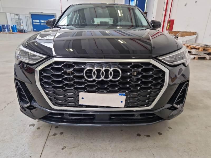 Audi Q3 SUV 45 TFSI E S TRONIC BUSINESS PLUS - foto 31