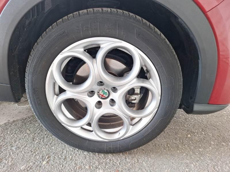 Alfa Romeo Tonale 1.5 130CV HYBRID TCT7 SUPER - foto 54