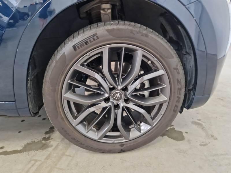 Maserati Levante SUV 2.0 330CV 48V MHEV GT Q4 AUTO - foto 16
