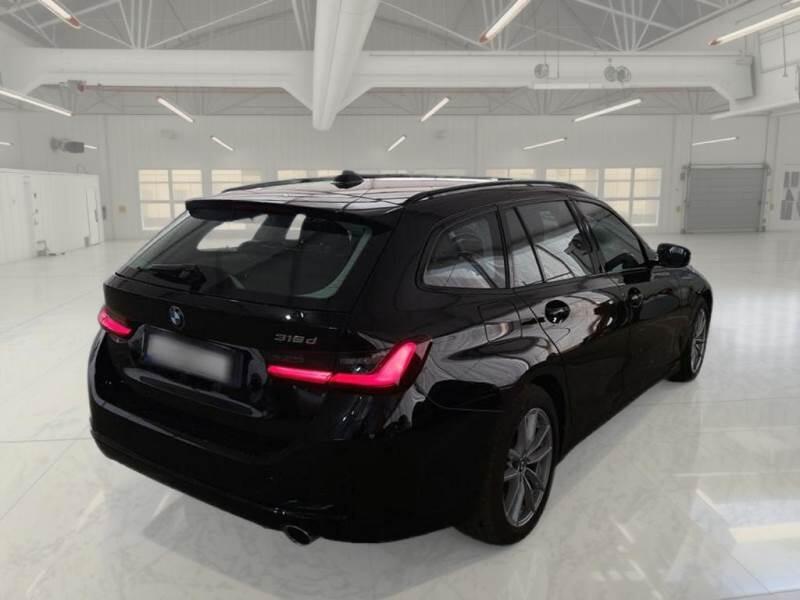 BMW Serie 3 Touring STATION WAGON 318D 48V TOURING AUTO - foto 2