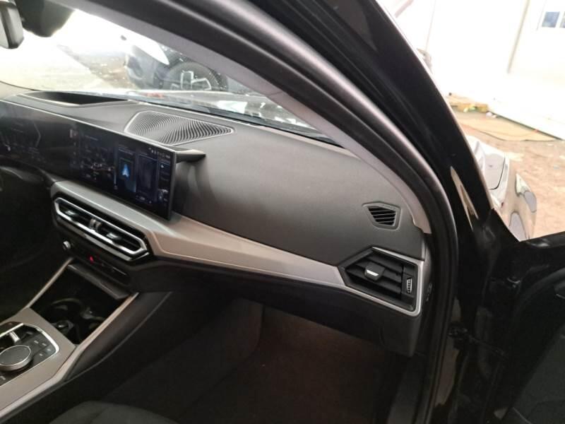 BMW Serie 3 Touring STATION WAGON 318D 48V TOURING AUTO - foto 151