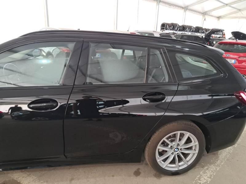 BMW Serie 3 Touring STATION WAGON 318D 48V TOURING AUTO - foto 70