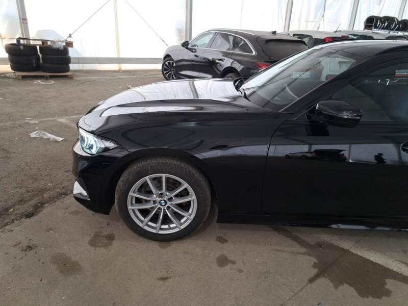 BMW Serie 3 Touring STATION WAGON 318D 48V TOURING AUTO - foto 85