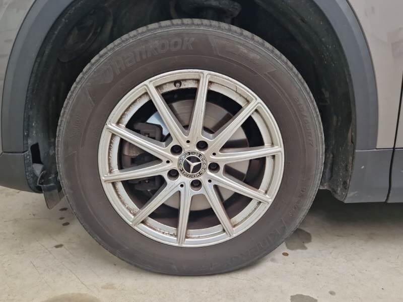 Mercedes GLA 180 D AUTOMATIC EXECUTIVE - foto 20