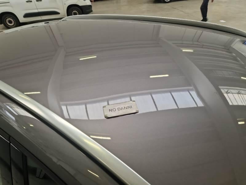 Mercedes GLA 180 D AUTOMATIC EXECUTIVE - foto 22