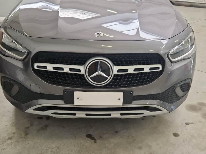Mercedes GLA 180 D AUTOMATIC EXECUTIVE - foto 28