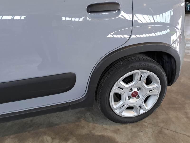 Fiat Panda 1.0 FIREFLY 70CV SeS HYBRID CITY LIFE - foto 45