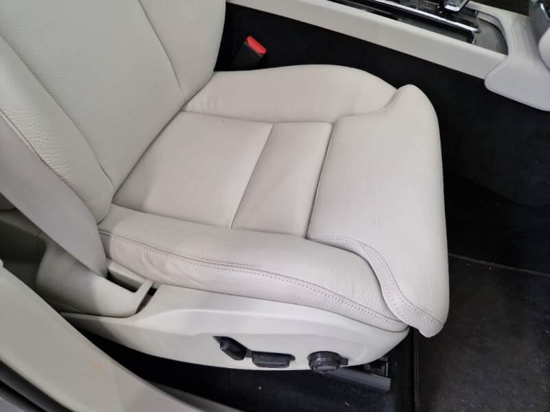 Volvo XC90 T8 RECHARGE AWD 7P PLUS DARK - foto 14