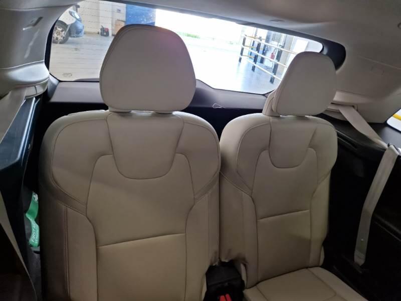 Volvo XC90 T8 RECHARGE AWD 7P PLUS DARK - foto 16