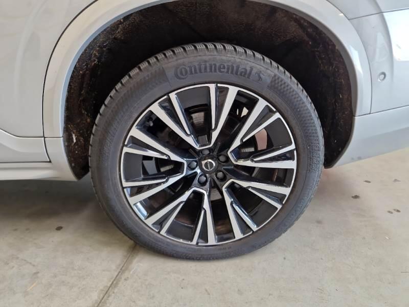 Volvo XC90 T8 RECHARGE AWD 7P PLUS DARK - foto 20