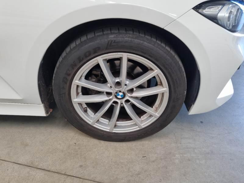 BMW Serie 3 Touring SE318D 48V - foto 17