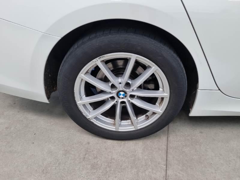 BMW Serie 3 Touring SE318D 48V - foto 18