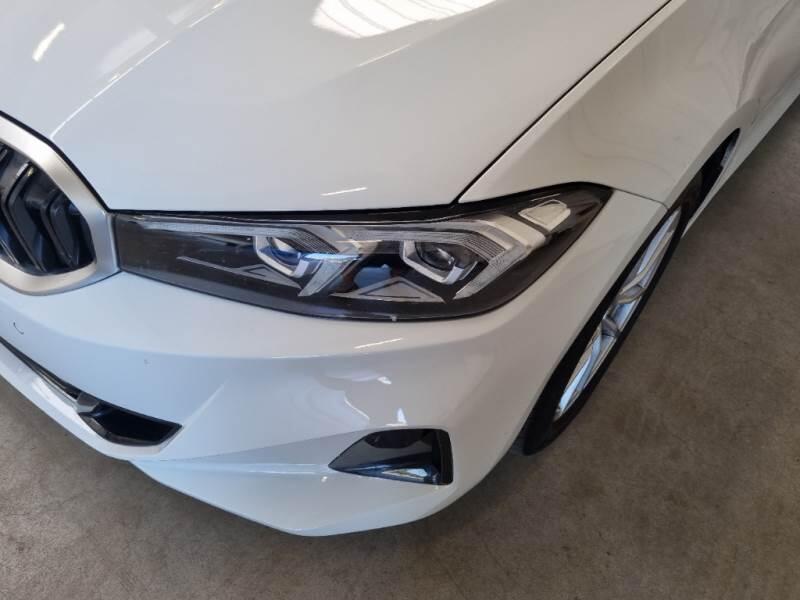 BMW Serie 3 Touring SE318D 48V - foto 27