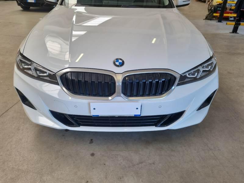 BMW Serie 3 Touring SE318D 48V - foto 34